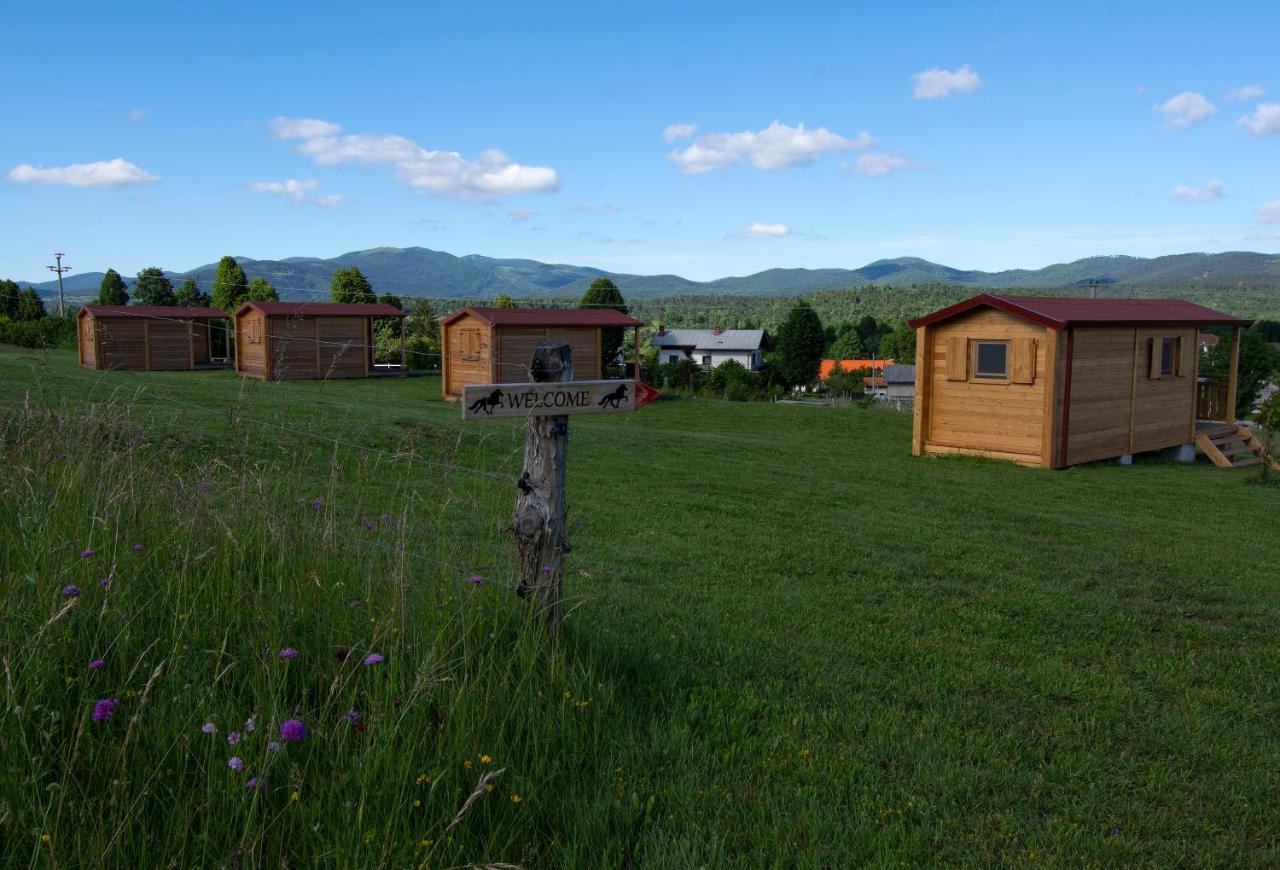 Hotel Camp The Sunrise Hill Pivka Esterno foto