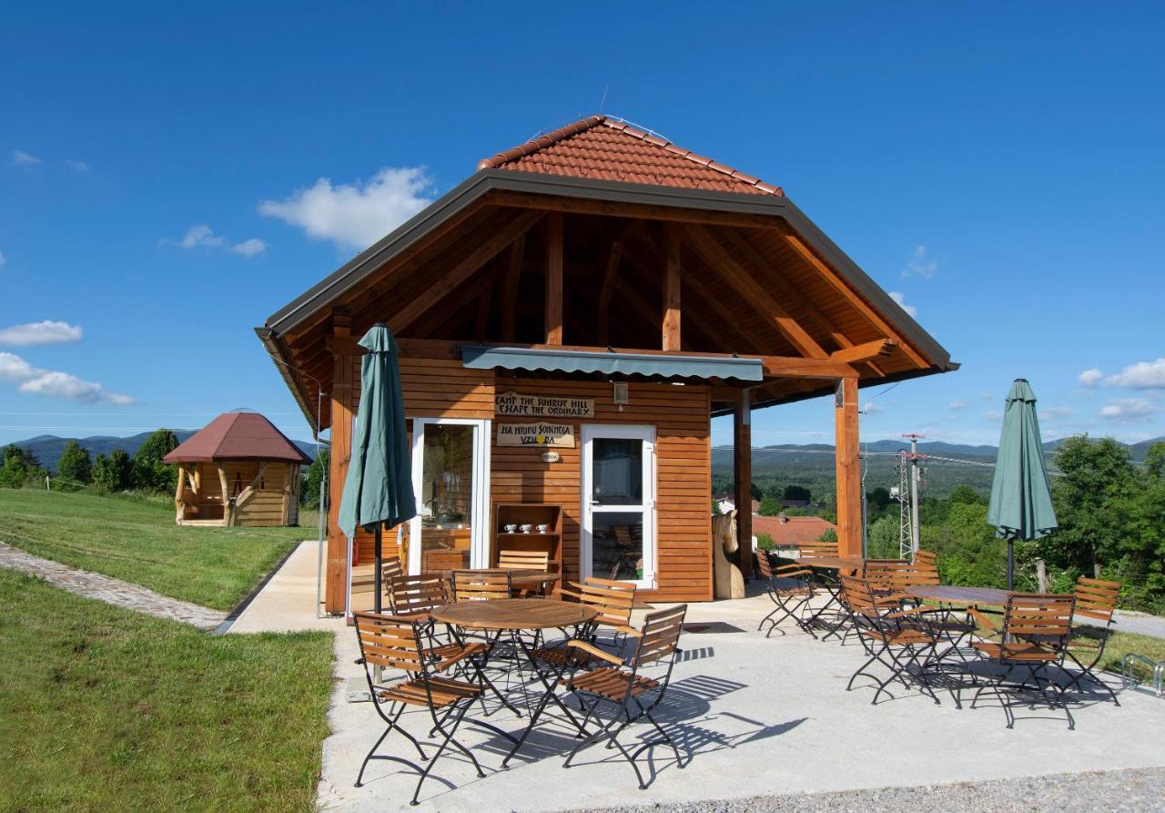 Hotel Camp The Sunrise Hill Pivka Esterno foto