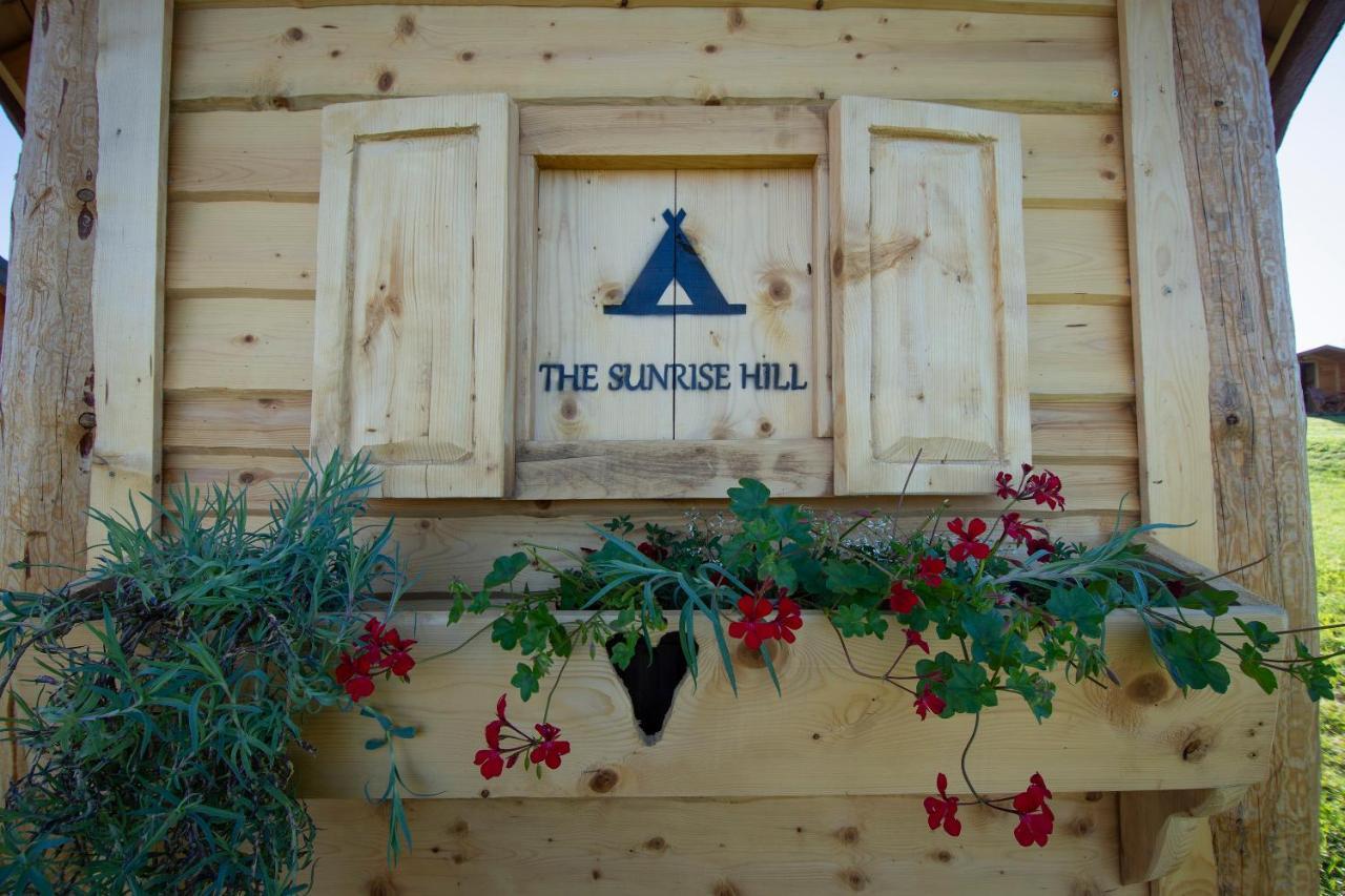 Hotel Camp The Sunrise Hill Pivka Esterno foto